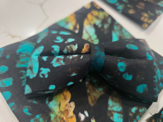 Turquoise Brown Splash